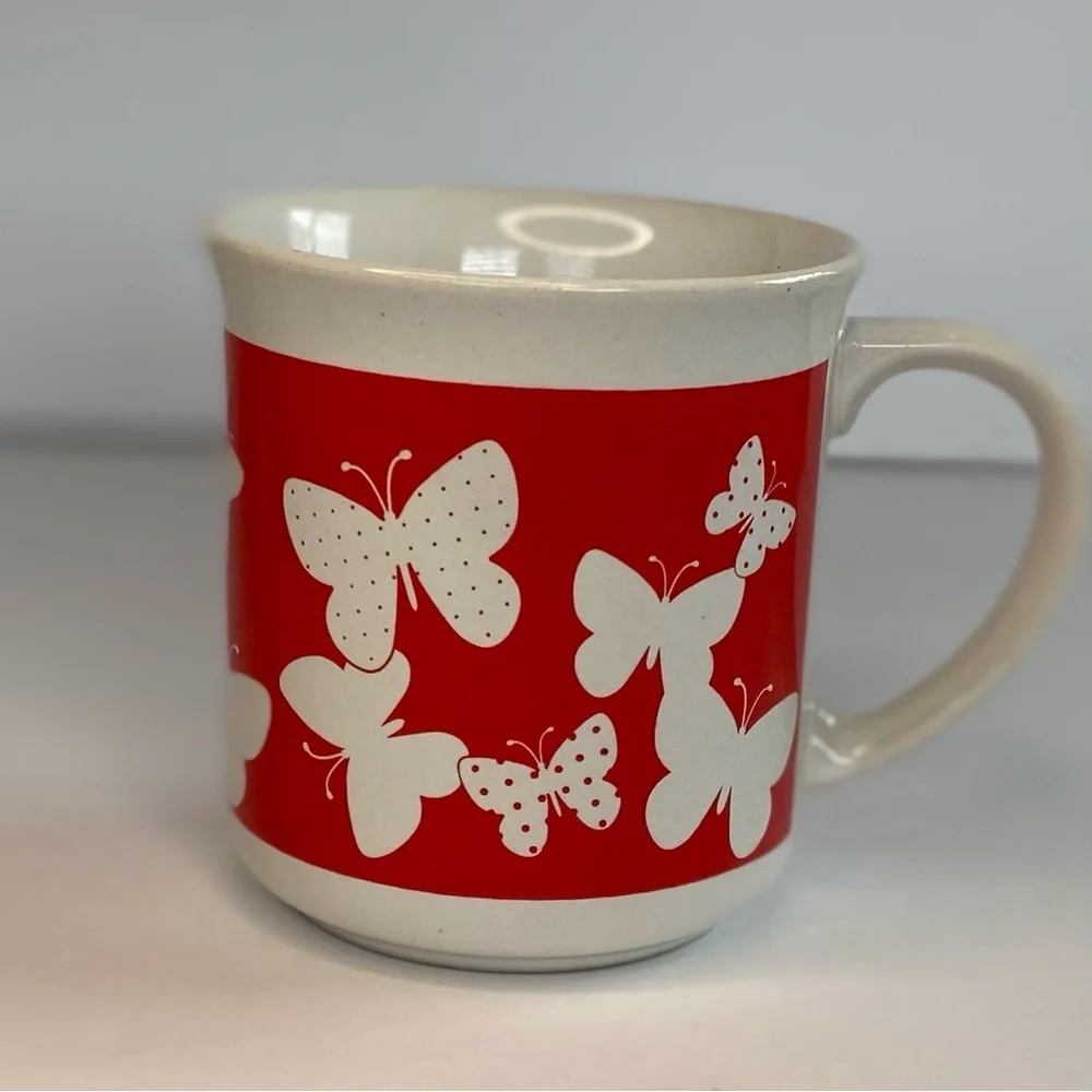 Vintage Butterfly Small White And Red Coffee Mug Cup Polka Dot